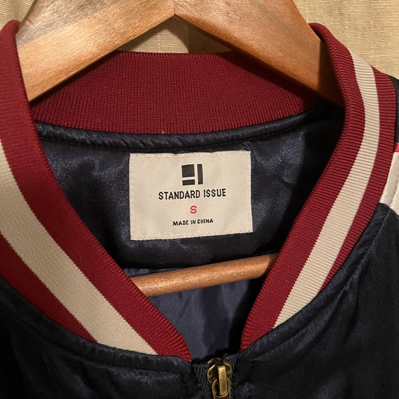 Standard Issue men’s embroidered bomber jacket. Size small. - Picture 4 of 4